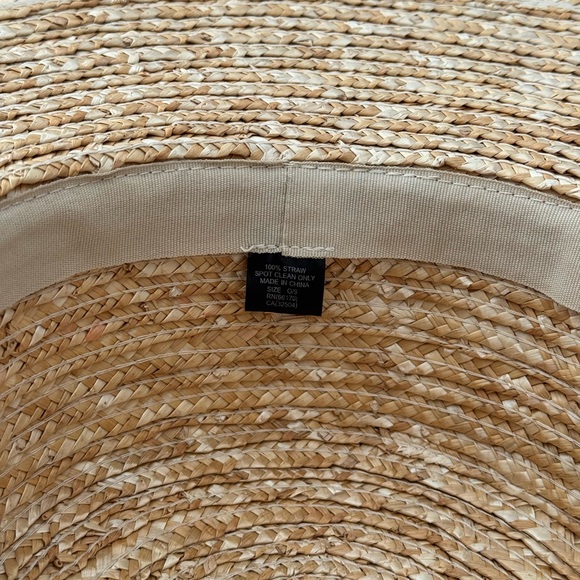 Straw Hat - Picture 4 of 4
